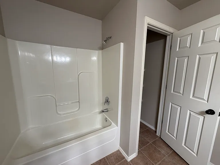 504 S Seminole St — Photo 8