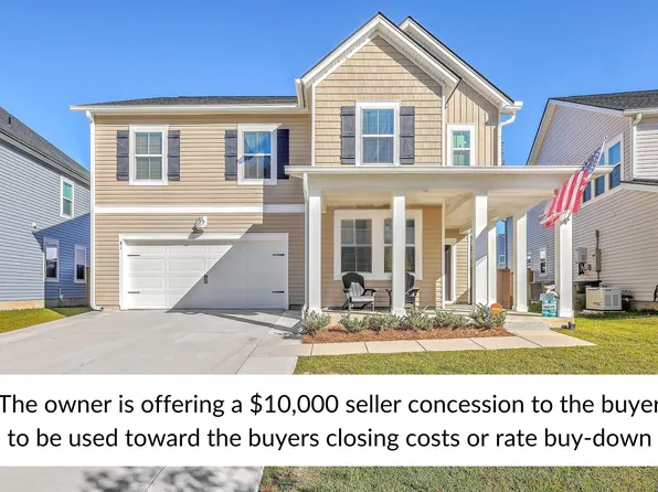 81 Red Bluff St, Summerville, SC 29483