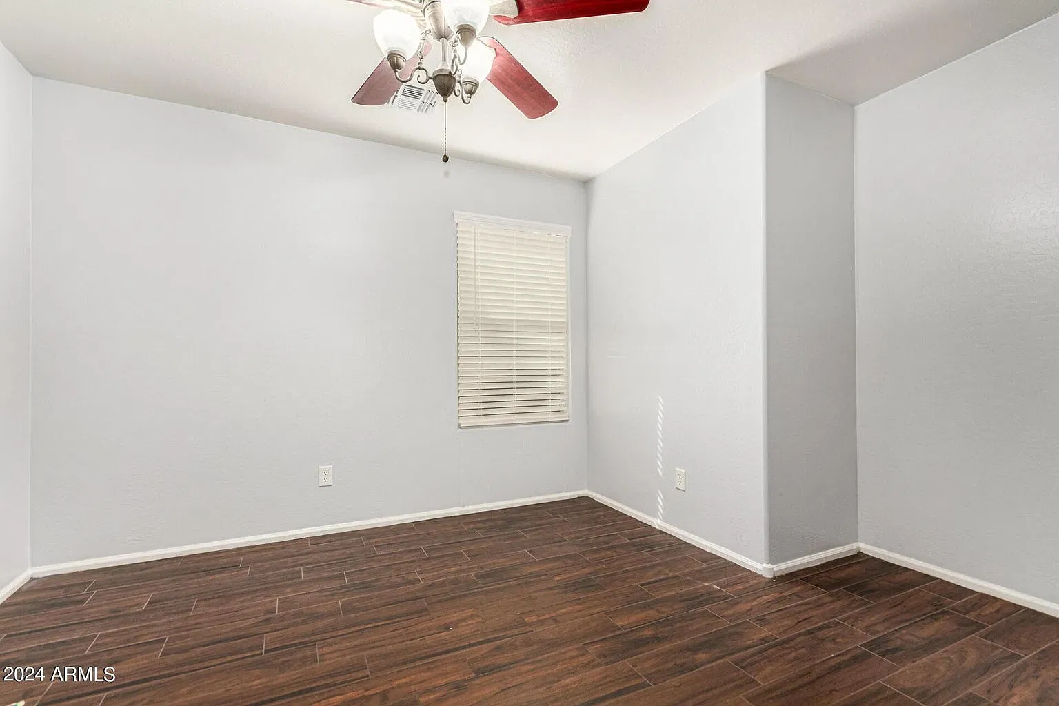 3 bed, 1910 sqft, $1,695 — Photo 4