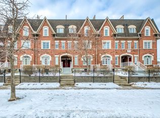 605 Shoreline Dr Unit 11, Mississauga, ON L5B 4K3