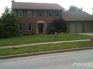 211 Gray Hawk Ct, Versailles, KY 40383