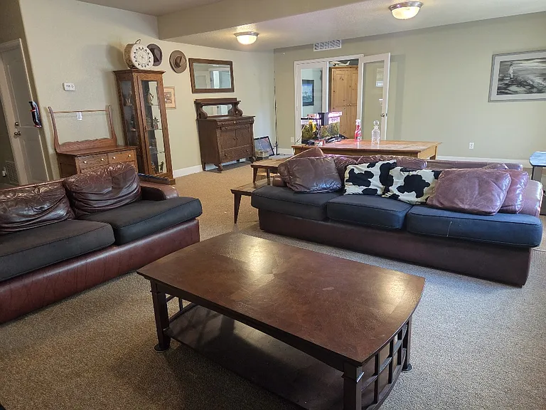 3477 Cottonwood Cir — Photo 5