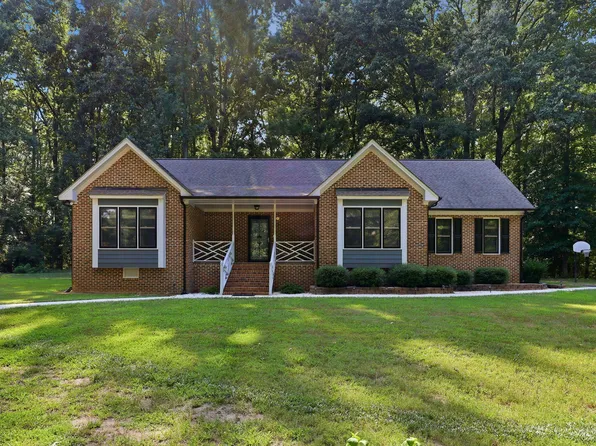946 Cooke Rd, Louisburg, NC 27549