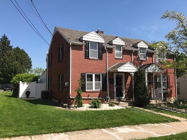 Lovely north Bethlehem neighborhood 2 minute walk from Moravian College. One block from Main Street and approximately one mile from the heart of downtown Bethlehem.