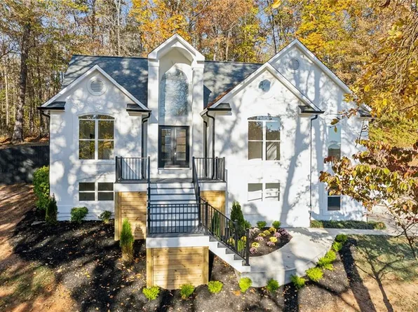 2545 Misty Hollow Ln, Cumming, GA 30040