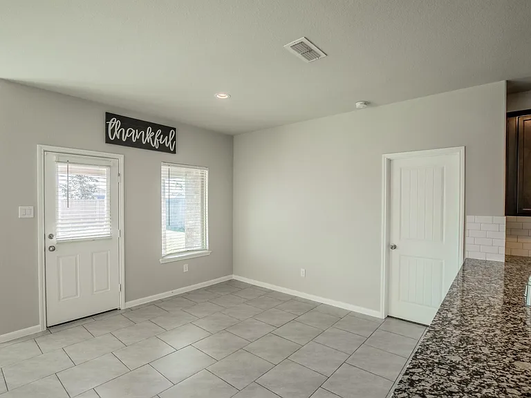 1407 Wheatland Terrance Ln — Photo 13