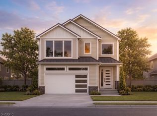 30 Cathedral Ave, Florham Park, NJ 07932