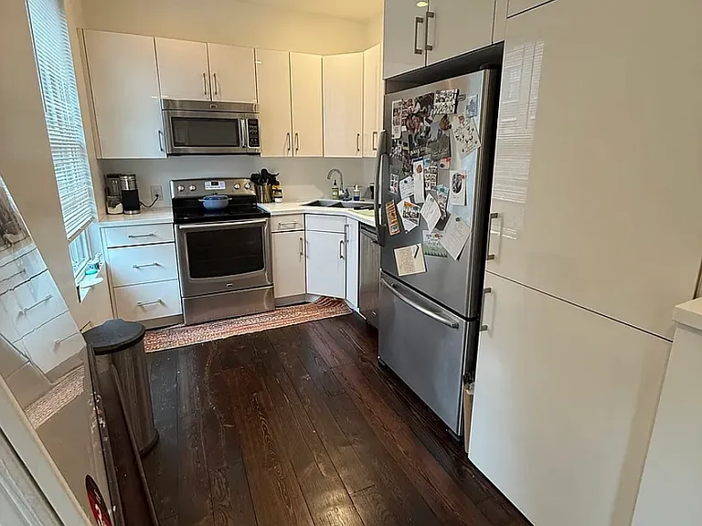 263 N 3rd St #1A — Photo 14
