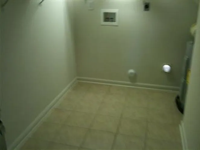 2 bed, 2.5 bath, 1135 sqft, $1,150 — Photo 4