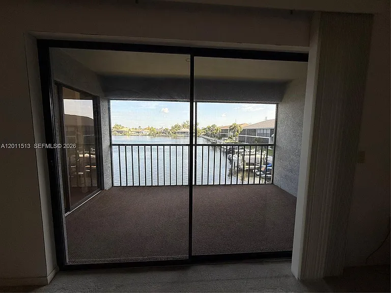 123 SW 47th Ter #201 — Photo 37