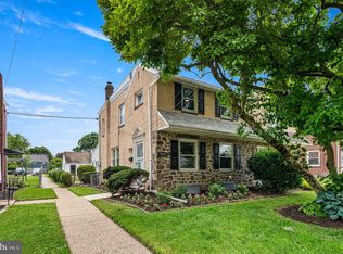 1024 W Bridge St, Phoenixville, PA 19460