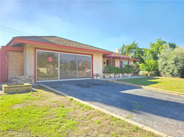 25845 Holly Vista Blvd, San Bernardino, CA 92404