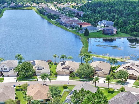 3rd image of 16807 Nikki Ln