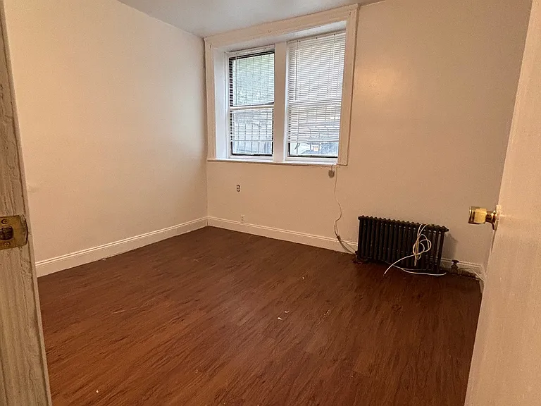 124 Fort George Ave #E — Photo 11