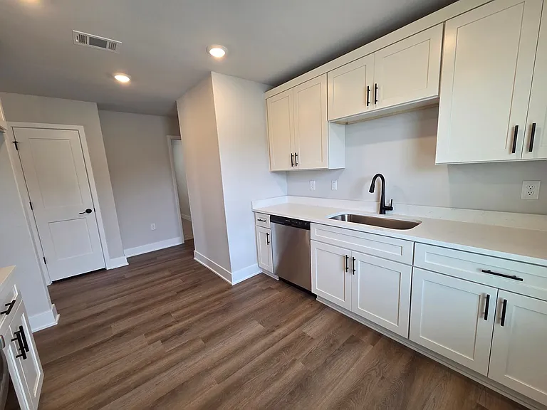 7169 Fox Meadow Dr — Photo 7