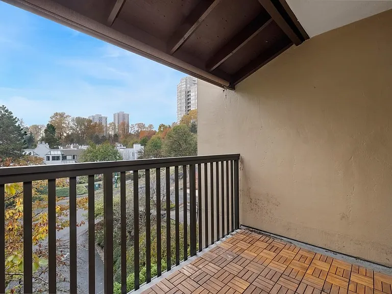 9857 Manchester Dr #407 — Photo 14
