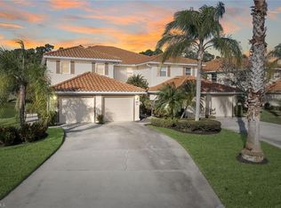 357 Robin Hood Cir UNIT 101, Naples, FL 34104