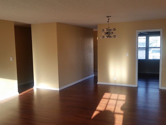 Great Room Dining Area