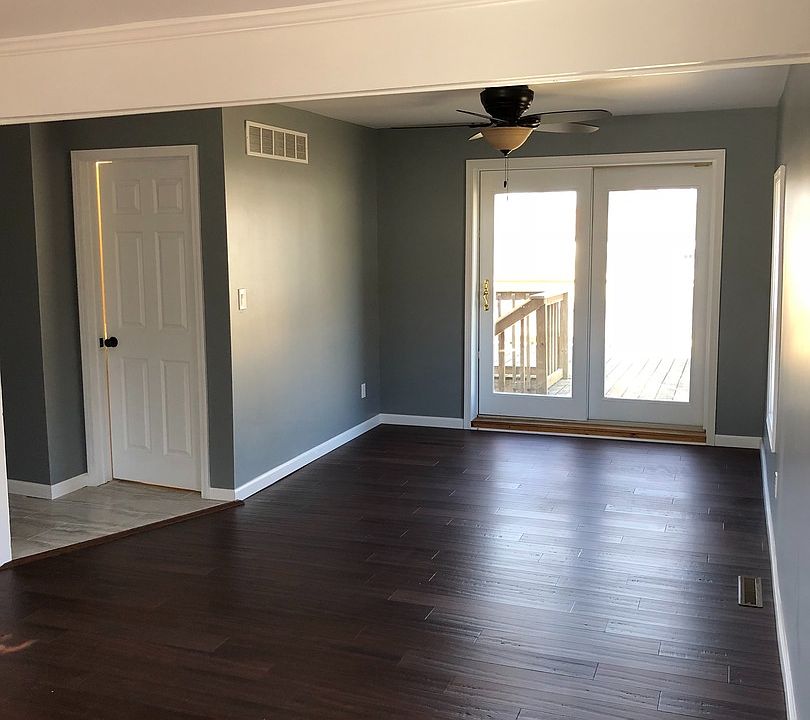 2nd image of 415 Orange St