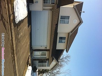 1st image of 2074 Willow Cir
