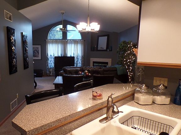 4th image of 1173 Redtail Hawk Dr #6