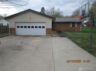 157 Oaksmere St, Springfield, OH 45503