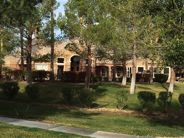 1st image of 1150 N Buffalo Dr APT 2082