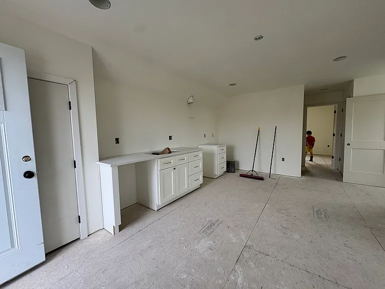 1428 Woodbury Drive Tarn #B — Photo 3