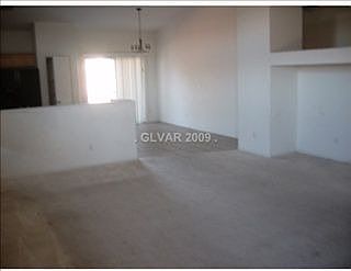 3rd image of 2832 Tilten Kilt Ave