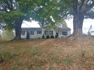 3270 1050 Hwy, Jeffersonville, KY 40337