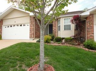 82 Rue De Paix Lake, Lake Saint Louis, MO 63367