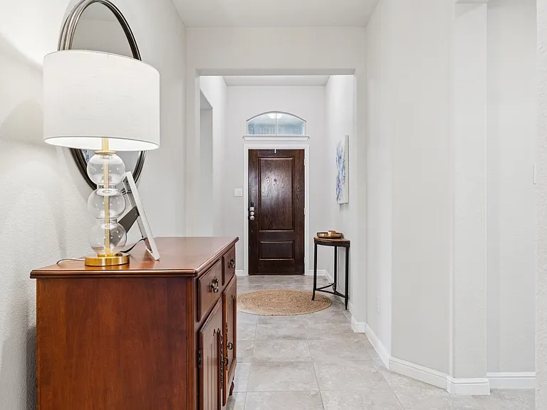 2417 Rooster Ln — Photo 4