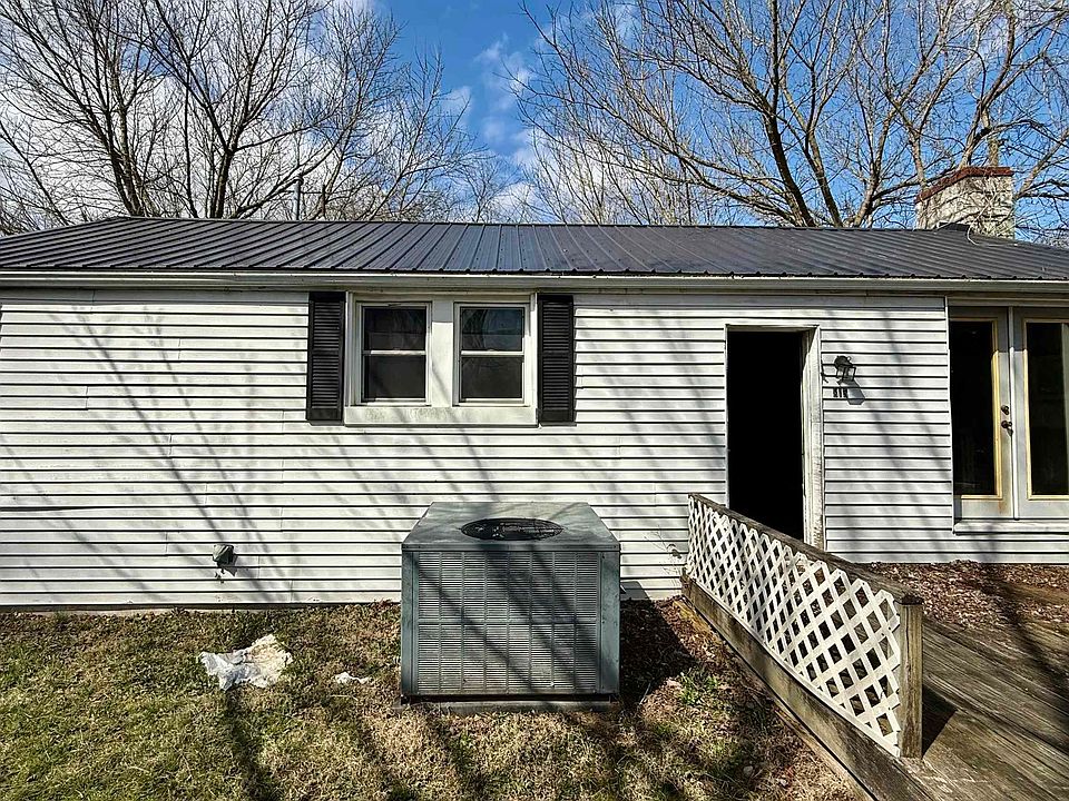 1st image of 815 Reed Ct