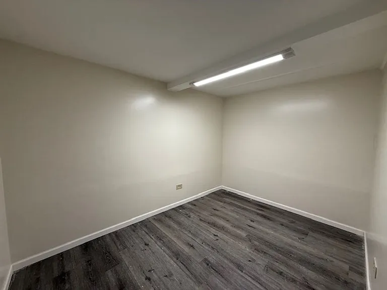 280 Paddock Cir — Photo 14
