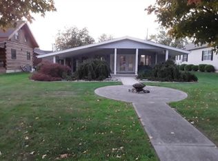 9926 N Marine Key Dr, Syracuse, IN 46567