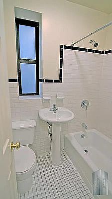 5th image of 141 W 139th St APT D5