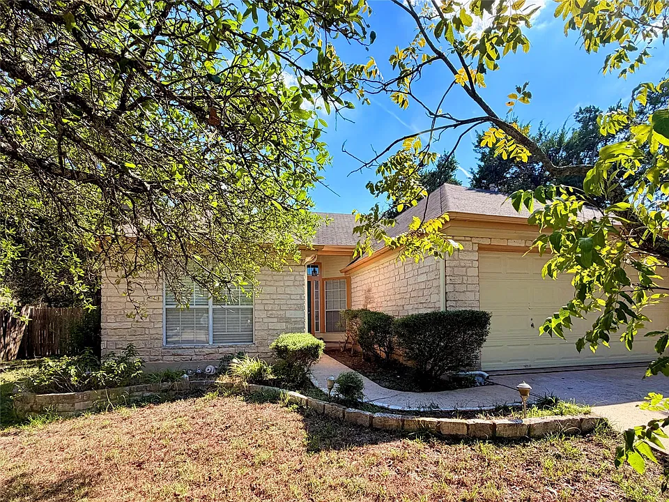 1408 Deepwoods Trl