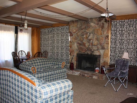3rd image of 69 Pinebrook Dr