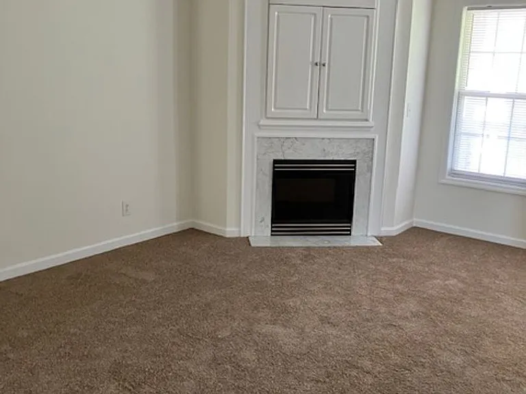 804J Bryce Ct — Photo 3
