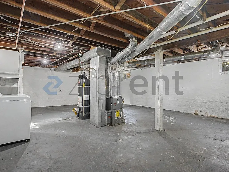 7820 N Van Houten Ave — Photo 20