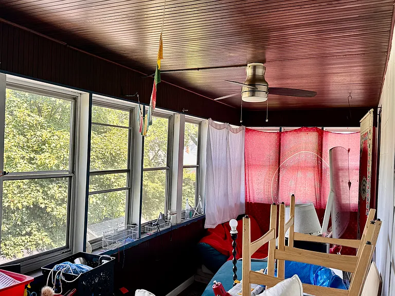 87 Burget Ave #2 — Photo 24