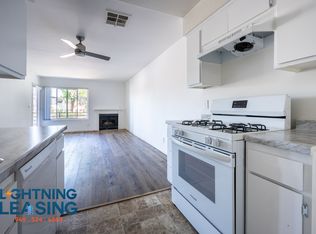 14201 Victory Blvd #209D, Van Nuys, CA 91401