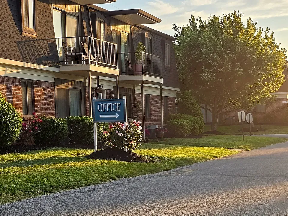 Pebble Creek Apartments