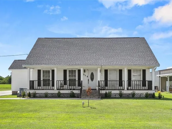 121 Old Safari Hts, Cut Off, LA 70345