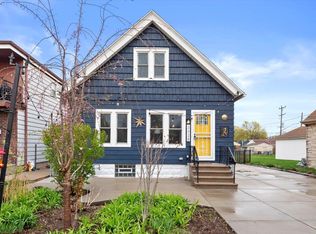 3428 S Whitnall Ave, Milwaukee, WI 53207
