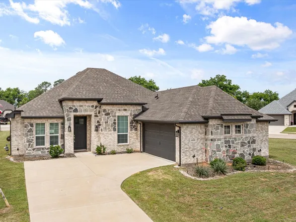 1089 Mickelson Dr, Granbury, TX 76048