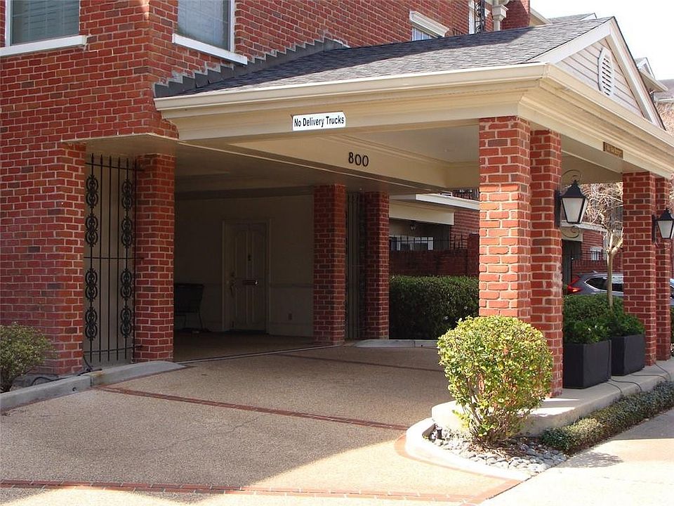 1st image of 800 Rue Rampart APT 103
