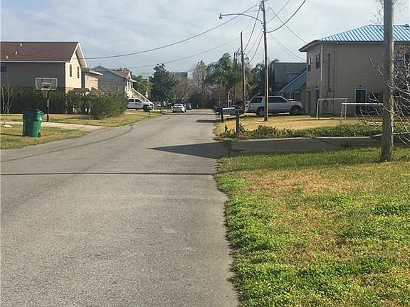 4th image of Jenic Ln
