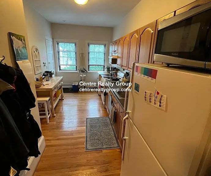 299 Elliot St #4 — Photo 6