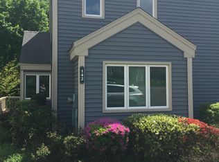 142 Fields Ln, Peekskill, NY 10566